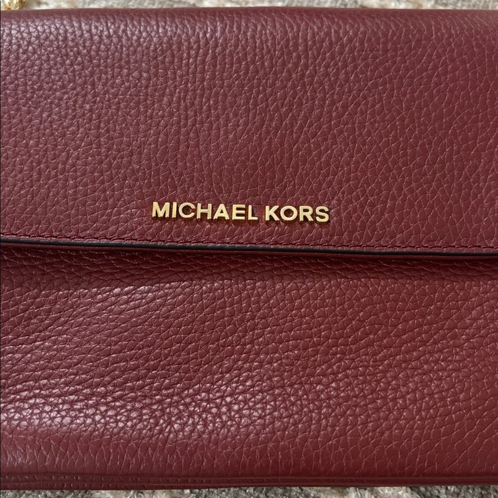 Michael Kors Cherry Bedford Pebbled‎ Leather Crossbody Bag Purse NWOT
